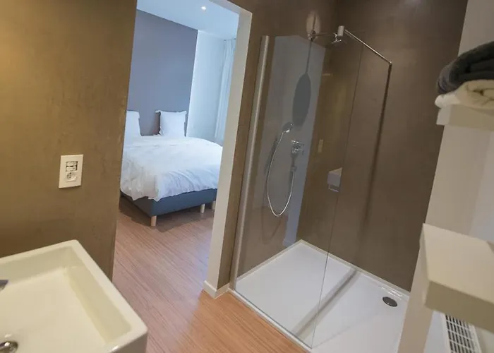 Fluisterbos Met Gratis Parking 别墅 *