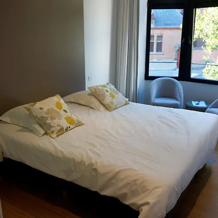 Fluisterbos Met Gratis Parking 别墅 *